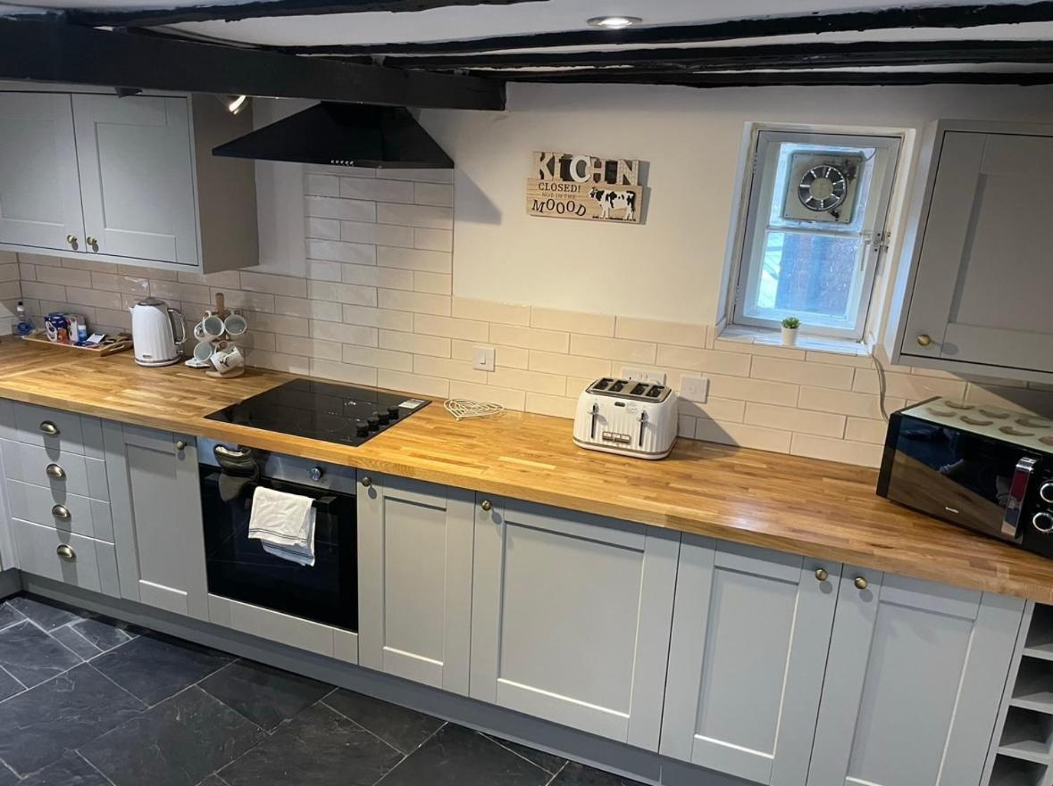 Quirky Cottage In The Heart Of Appleby Exterior photo